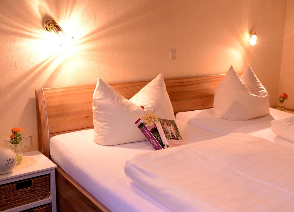 Hotel Moselterrasse Ediger-Eller Zewnętrze zdjęcie